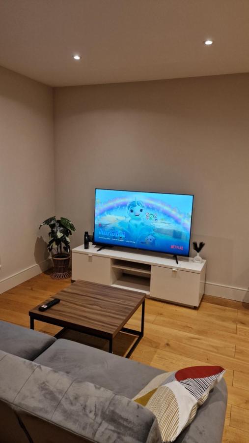 London City Apartment One Ealing Zewnętrze zdjęcie